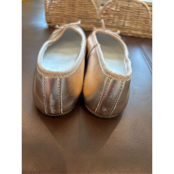 NWOB L’amour gold ballet flats, Sz 2, $78 - Picture 6 of 7